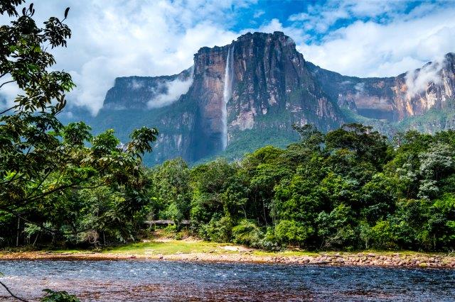 Cheap flights from the UK to Caracas, Venezuela from just £271!